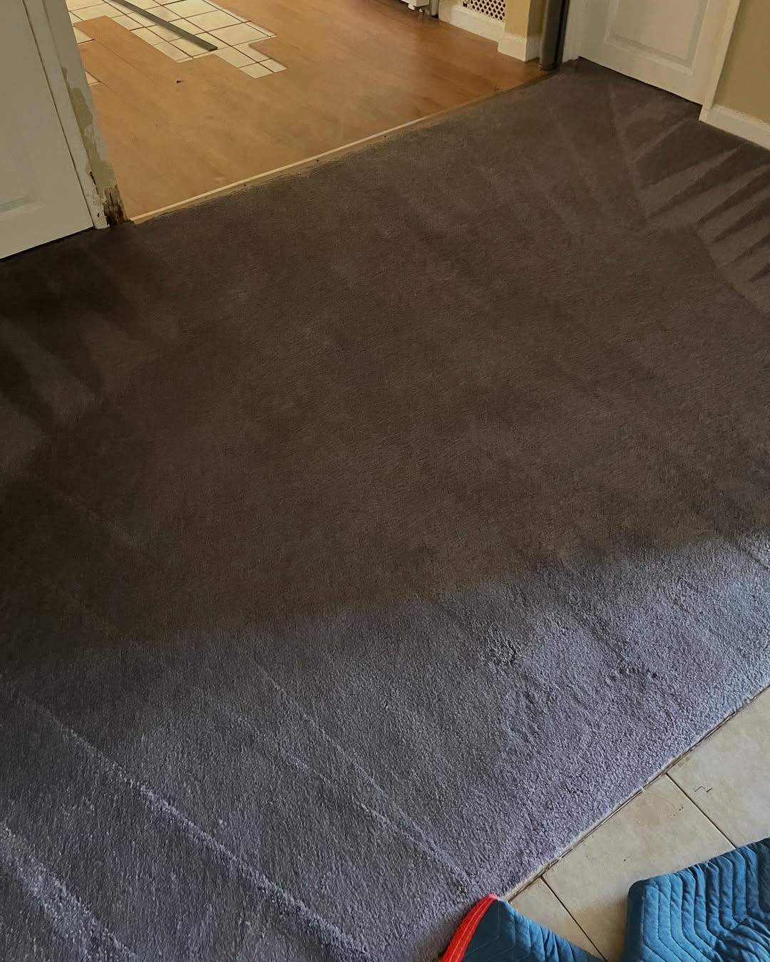 Canapé beige après nettoyage professionnel  Brillio Liège